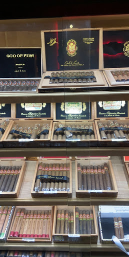 Cigar Shop «Fusion Cigar Lounge», reviews and photos, 483 Mandalay Ave, Clearwater, FL 33767, USA