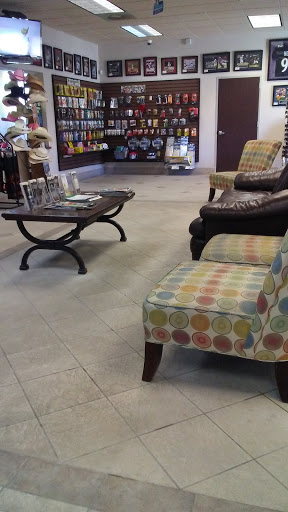 Car Wash «Colonial Car Wash», reviews and photos, 12702 Jones Rd, Houston, TX 77070, USA