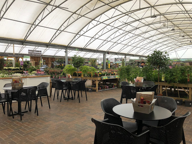 Reviews of Dobbies Garden Centre Gloucester in Gloucester - Landscaper