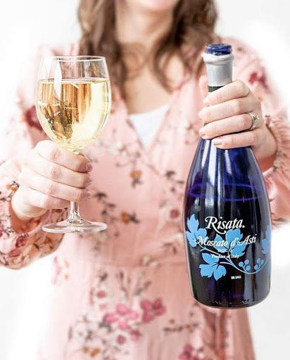 Liquor Store «Liquor plus Wine, Spirits, and Craft Beer», reviews and photos, 5753 NE Antioch Rd, Gladstone, MO 64119, USA