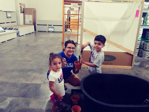 Lumber Store «Sutherlands Lumber #2304», reviews and photos, 2210 NW Tyler St, Topeka, KS 66608, USA