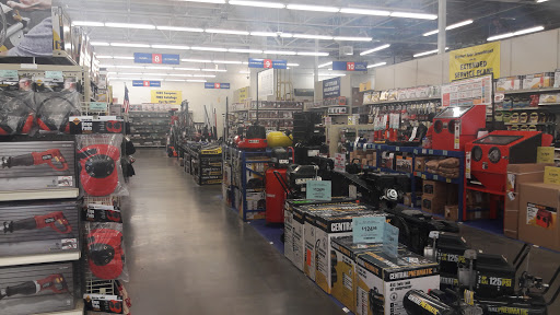 Hardware Store «Harbor Freight Tools», reviews and photos, 395 Westgate Dr, Brockton, MA 02301, USA