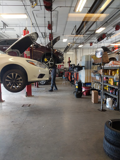 Tire Shop «Firestone Complete Auto Care», reviews and photos, 1201 9th St E, West Fargo, ND 58078, USA