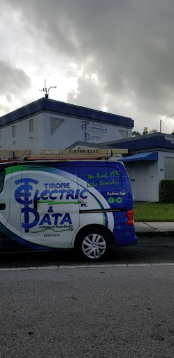 Auto Repair Shop «Stoplight Tire and Auto Repair», reviews and photos, 6201 Pembroke Rd, Hollywood, FL 33023, USA