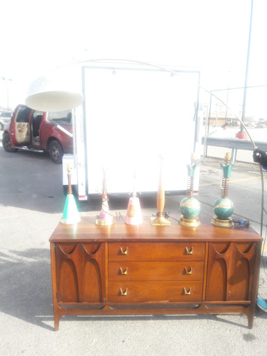 Furniture Store «San Antonio Furniture Finders», reviews and photos, 617 Fredericksburg Rd, San Antonio, TX 78201, USA