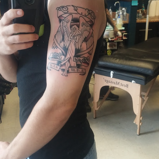 Tattoo Shop «Monolith Tattoo Co.», reviews and photos, 2803 Nolensville Pike, Nashville, TN 37211, USA