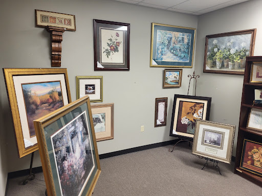 Thrift Store «Twice As Nice Resale of Denton», reviews and photos, 413 E Oak St, Denton, TX 76201, USA