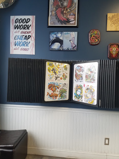 Tattoo Shop «Progressive Tattoo», reviews and photos, 123 Sunrise Hwy, Lindenhurst, NY 11757, USA