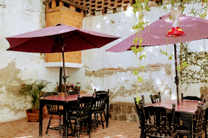 Restaurante Cafe Capri image