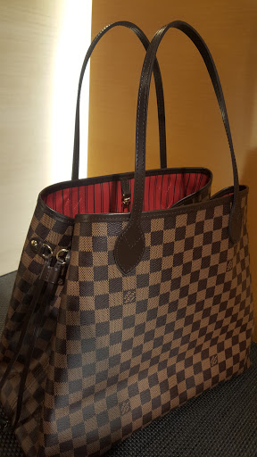 Clothing Store «Express», reviews and photos, 800 Boylston St, Boston, MA 02199, USA