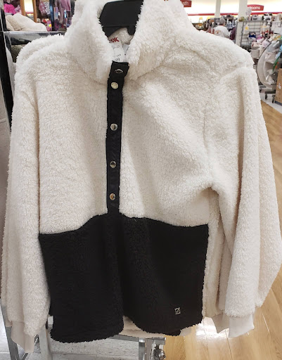 Department Store «T.J. Maxx», reviews and photos, 821 S James Campbell Blvd, Columbia, TN 38402, USA