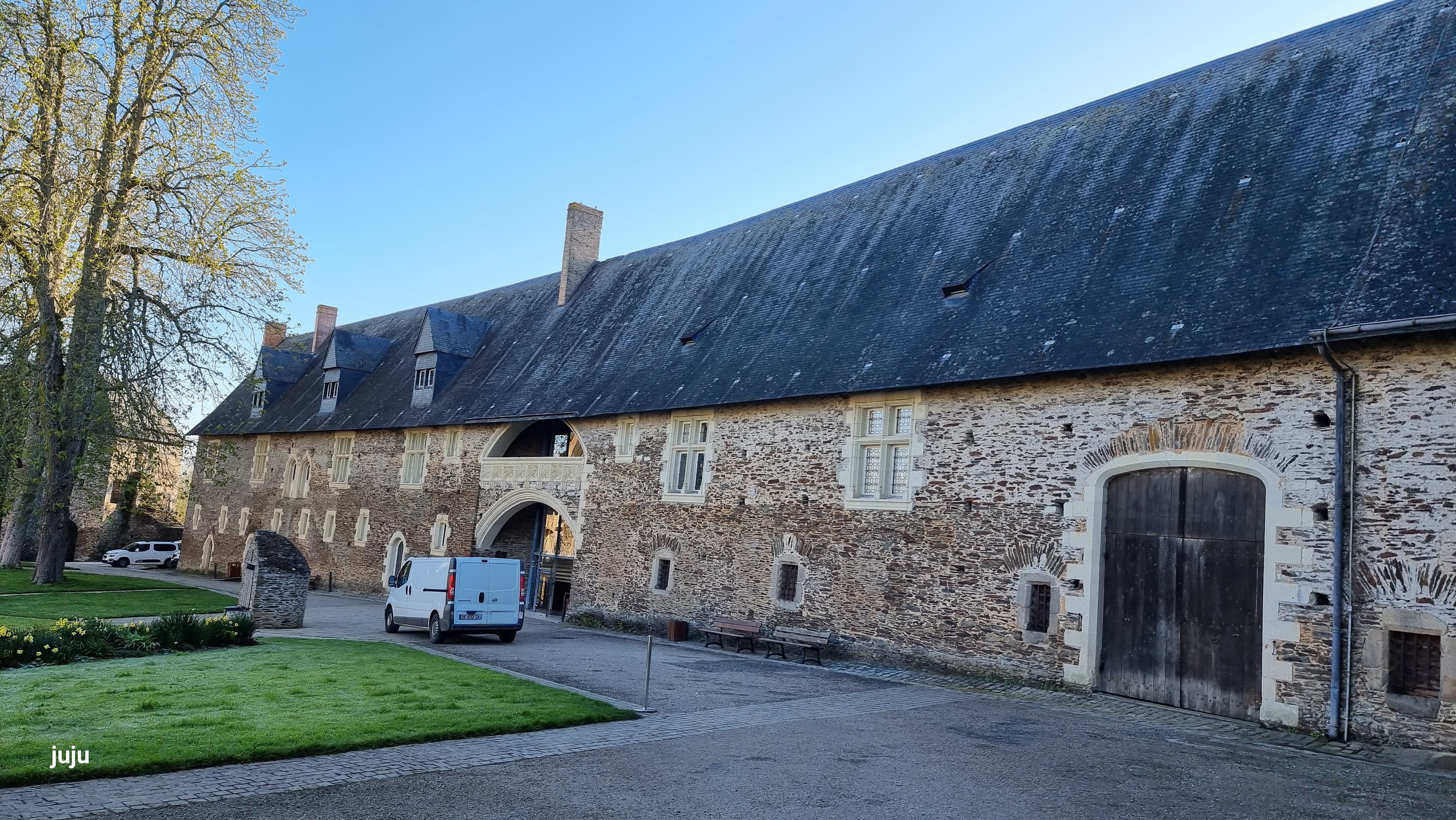 Photo n° 18 de l'avis de Juju.. fait le 28/04/2023 à 08:20