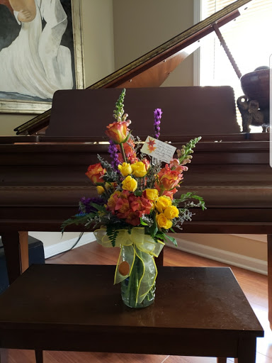 Florist «Corner Gifts & Florist», reviews and photos, 2703 E Moore Ave, Searcy, AR 72143, USA