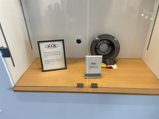 Kia Dealer «Butler Kia of Fishers», reviews and photos, 13417 Britton Park Rd, Fishers, IN 46038, USA