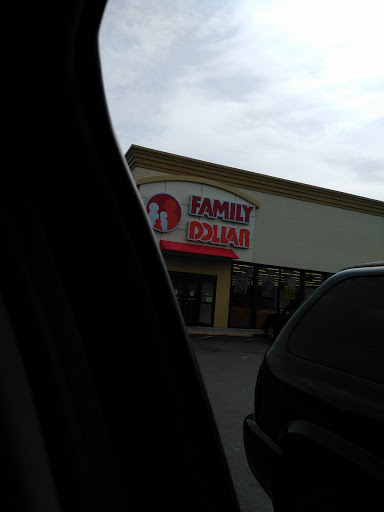 Dollar Store «FAMILY DOLLAR», reviews and photos, 2729 W Jackson St, Muncie, IN 47303, USA