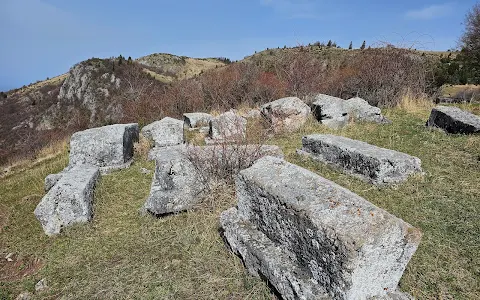Stećci necropolis Donji Močioci (Grčko groblje) image