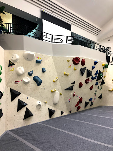 Arch Climbing Wall: Arch Acton