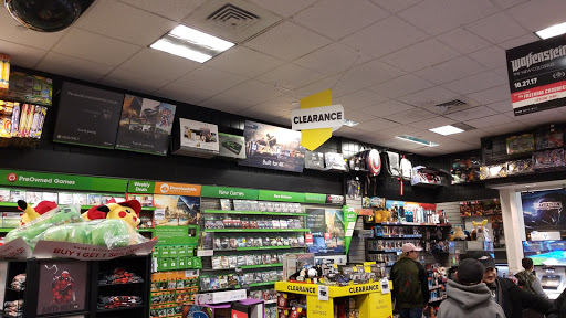 Video Game Store «GameStop», reviews and photos, 653 Broadway Mall, Hicksville, NY 11801, USA
