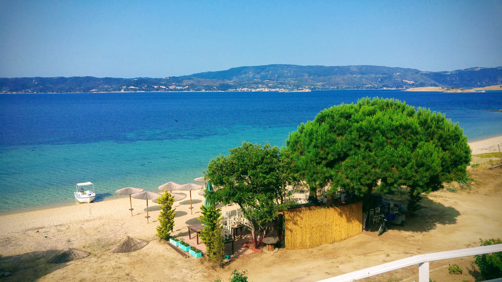 Photo de Plage de Megali Ammos - endroit populaire parmi les connaisseurs de la détente