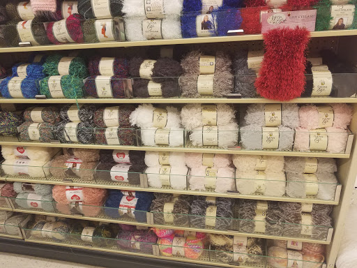 Craft Store «Hobby Lobby», reviews and photos, 290 Hawthorn Village Commons, Vernon Hills, IL 60061, USA