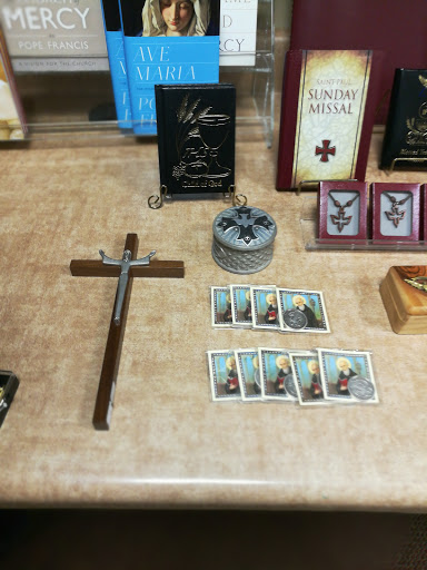 Book Store «Cathedral Book Store», reviews and photos, 2744 Peachtree Rd NW, Atlanta, GA 30305, USA