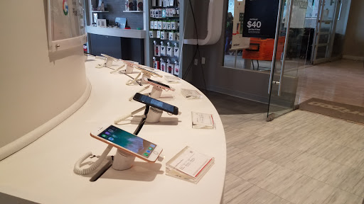 Cell Phone Store «Verizon Wireless, Ping Cellular», reviews and photos, 59 NY-59 #126, Monsey, NY 10952, USA