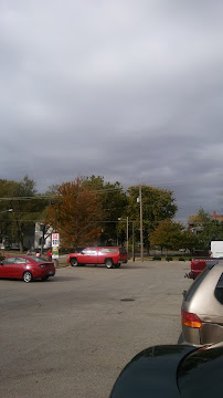 W. Market Laundry - Photo 5 - Car repair in Bloomington, IL, Bloomington