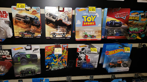 Auto Parts Store «Pep Boys Auto Parts & Service», reviews and photos, 3332 N San Fernando Rd, Los Angeles, CA 90065, USA