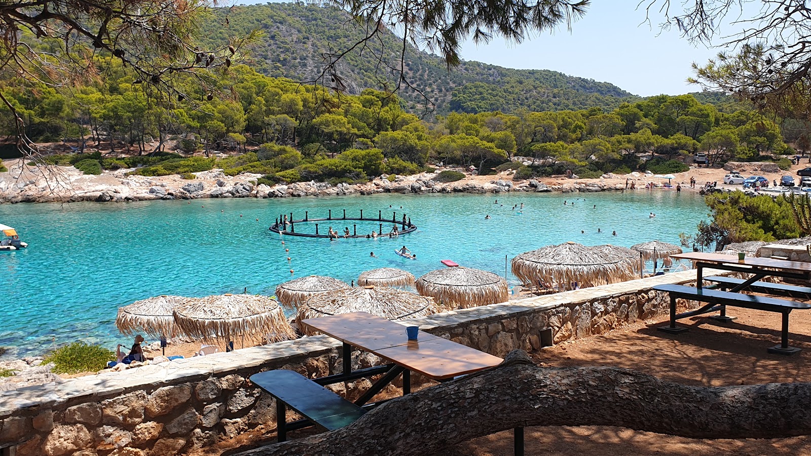 Paralia Aponisos'in fotoğrafı çok temiz temizlik seviyesi ile