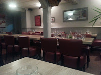 Atmosphère du Restaurant basque La Vieille Auberge à Saint-Jean-de-Luz - n°13