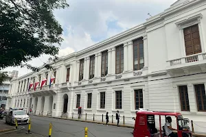 Ayuntamiento de Manila image