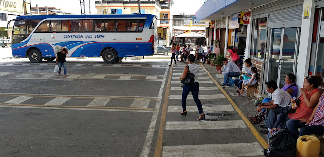 Parada De Buses "Centinela De Tena"