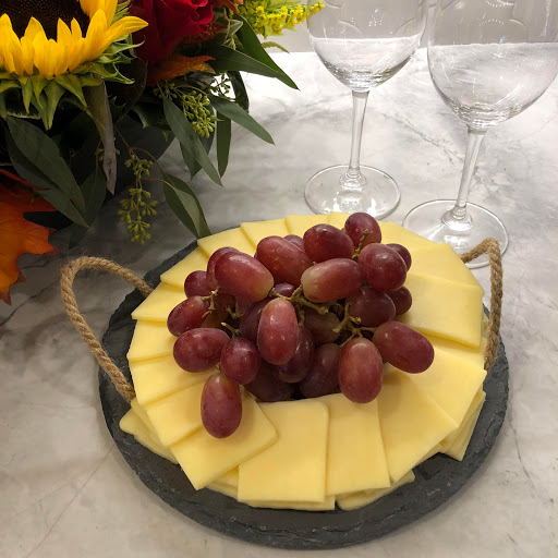 Grocery Store «Fruit Center Marketplace», reviews and photos, 79 Water St, Hingham, MA 02043, USA