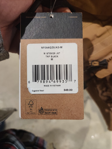 Clothing Store «The North Face», reviews and photos, 4999 Old Orchard Center, Skokie, IL 60077, USA