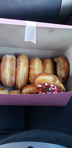 Donut Shop «Happy Donuts», reviews and photos, 1062 S De Anza Blvd C101, San Jose, CA 95129, USA