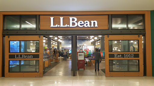 Clothing Store «L.L. Bean», reviews and photos, 100 South Avenue, Bloomington, MN 55425, USA
