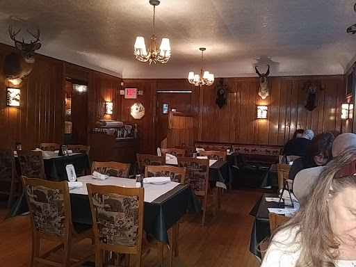 Seafood Restaurant «Timber Lodge», reviews and photos, 2809 Pearl Rd, Medina, OH 44256, USA