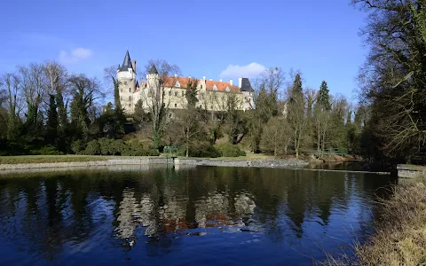 Chateau Žleby image