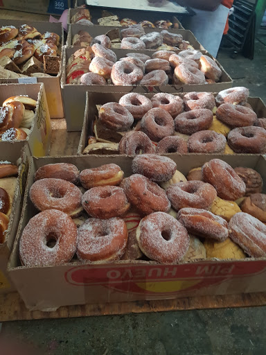 Pastelería Y Panadería Maná en Ometepec