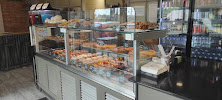 Atmosphère du Café LA FABRIQUE Boulangerie Patisserie Sandwicherie à La Ciotat - n°4