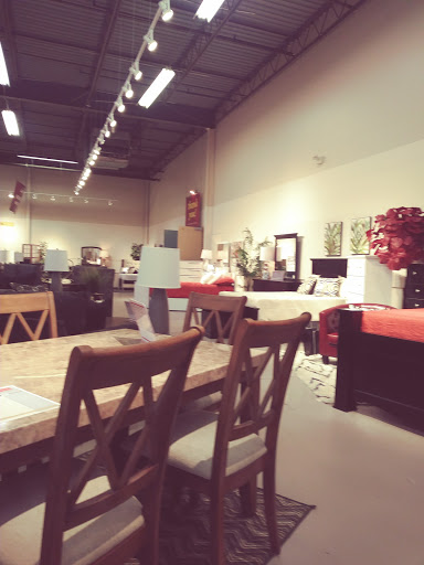 Furniture Store «Value City Furniture», reviews and photos, 45 6th St, East Brunswick, NJ 08816, USA