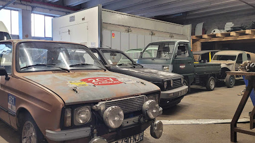 Photo 2 - 2V Competition