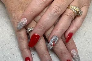 Picasso Nails & Spa image