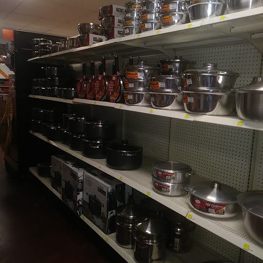 Grocery Store «Baiz Market Place», reviews and photos, 523 N 20th St, Phoenix, AZ 85006, USA