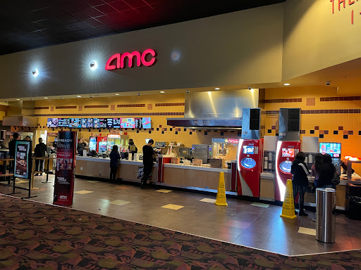 Movie Theater «AMC Classic Galewood Crossings 14», reviews and photos, 5530 W Homer St, Chicago, IL 60639, USA