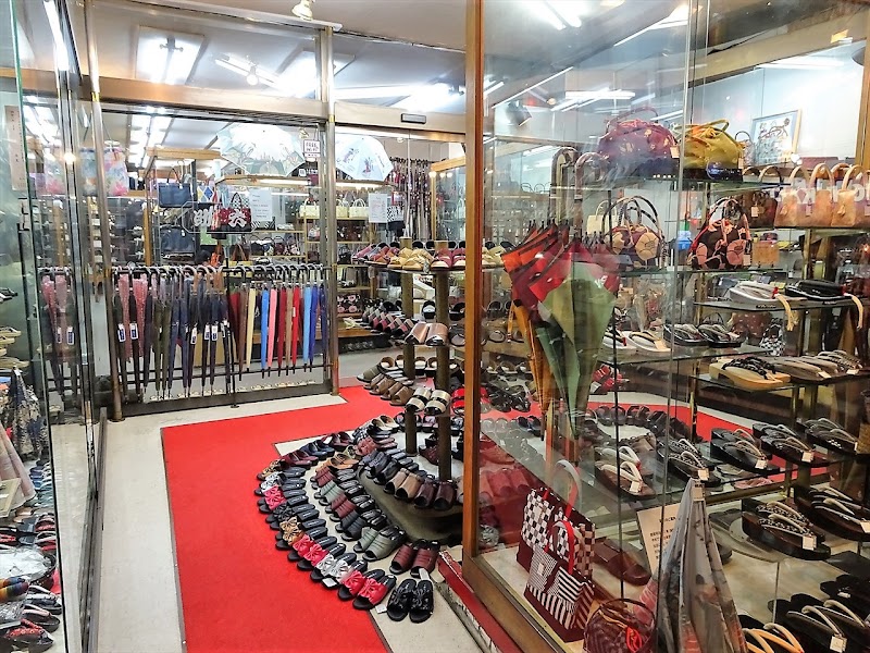 神楽坂 助六 東京都新宿区神楽坂 雑貨店 グルコミ