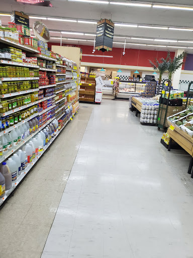 Grocery Store «Bravo Supermarkets», reviews and photos, 7733 W Hillsborough Ave, Tampa, FL 33615, USA