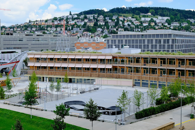 Rezensionen über Schule Pfingstweid in Zürich - Schule