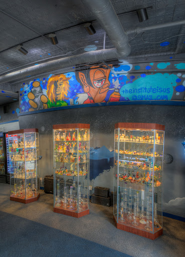 Tobacco Shop «The Konnexion», reviews and photos, 106 S Linn St, Iowa City, IA 52240, USA