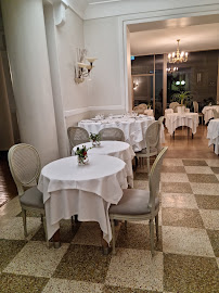 Atmosphère du Restaurant Beau Site à Luxeuil-les-Bains - n°2